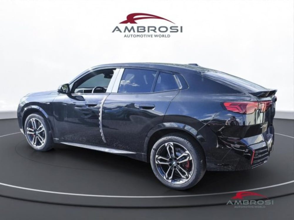 BMW X2 nuova a Perugia (4)