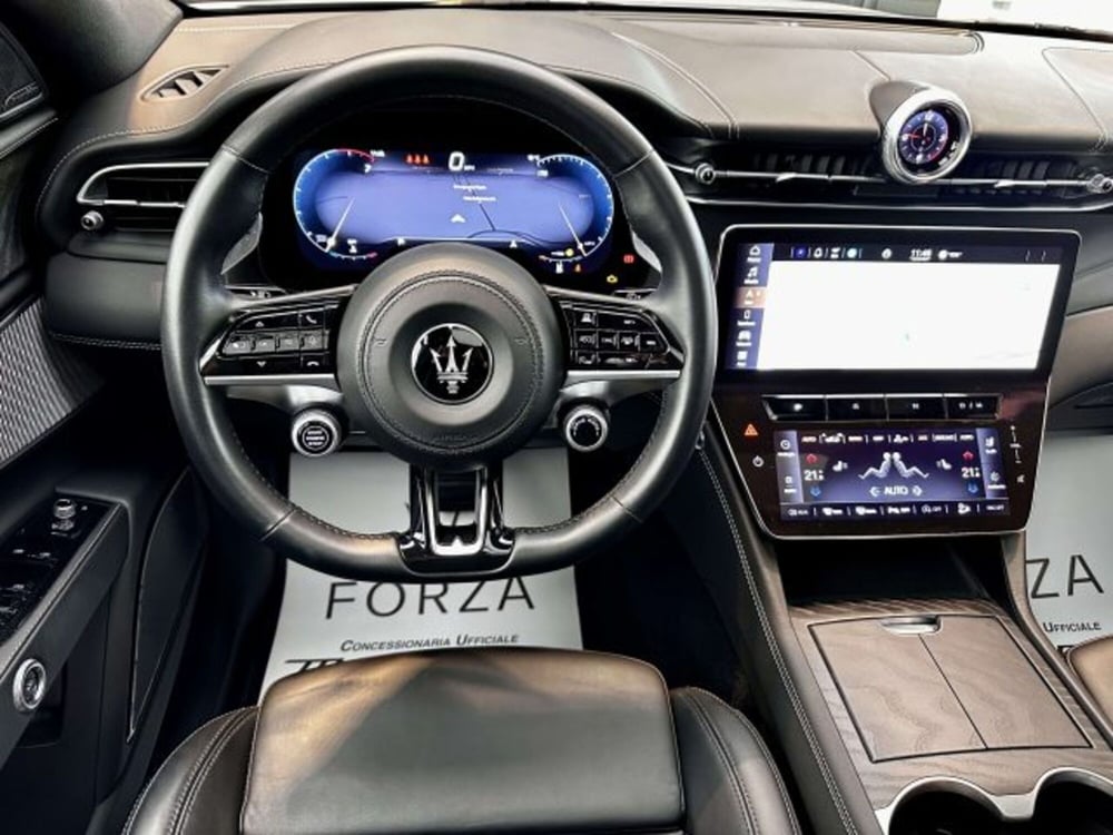 Maserati Grecale usata a Torino (14)