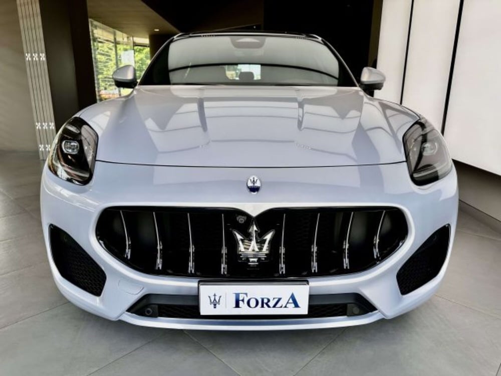 Maserati Grecale usata a Torino (2)