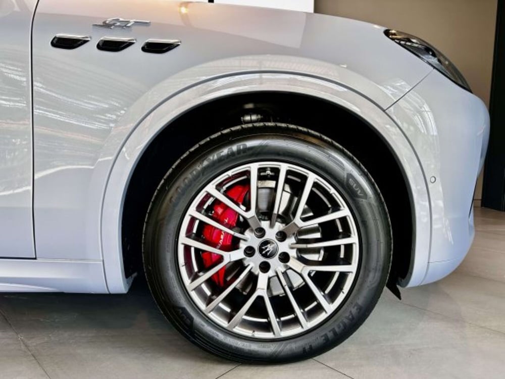 Maserati Grecale usata a Torino (5)