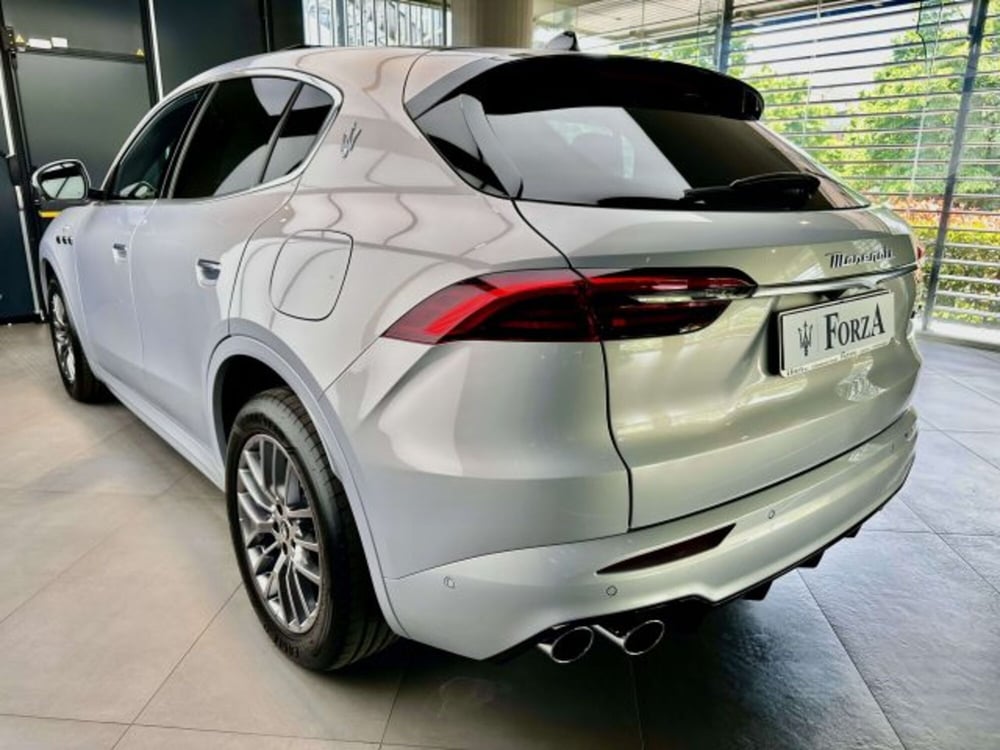 Maserati Grecale usata a Torino (8)