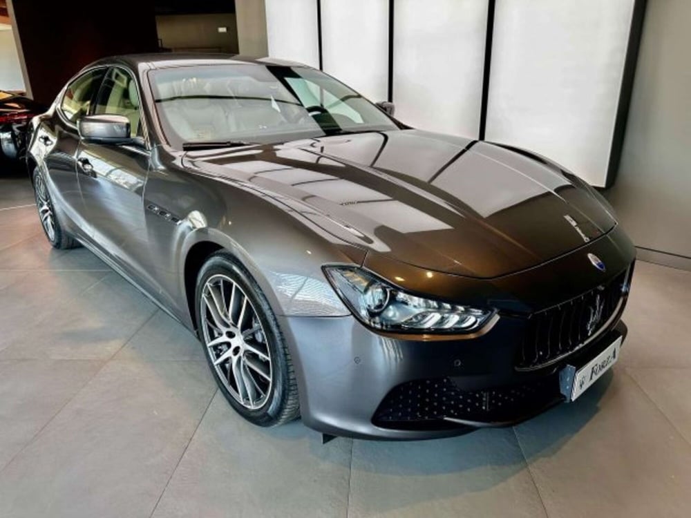 Maserati Ghibli usata a Torino (3)