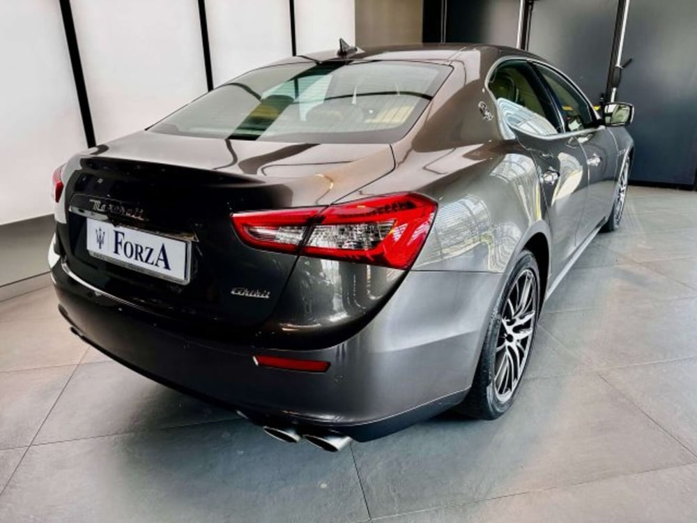 Maserati Ghibli usata a Torino (6)