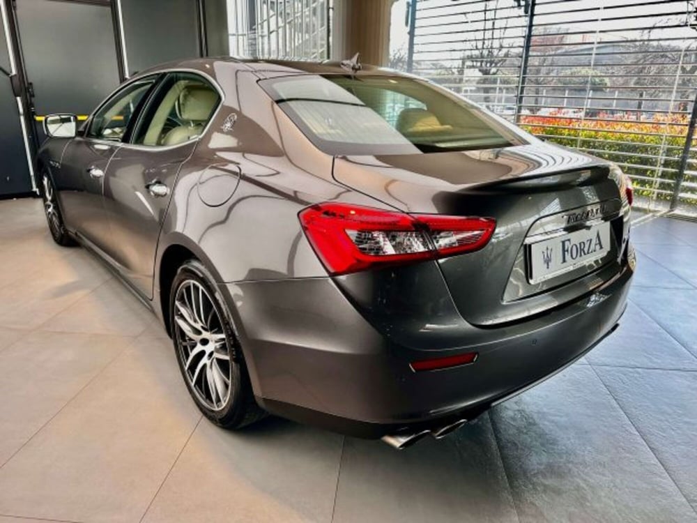 Maserati Ghibli usata a Torino (8)