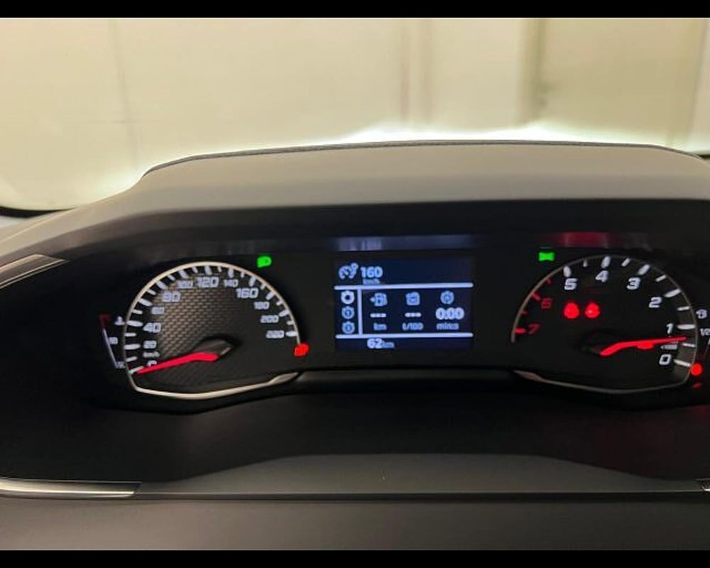 Peugeot 208 nuova a Alessandria (16)