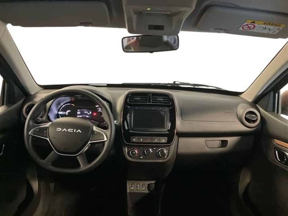 Dacia Spring nuova a Como (9)
