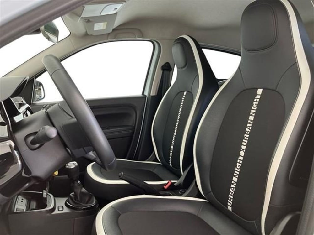 Renault Twingo usata a Como (10)