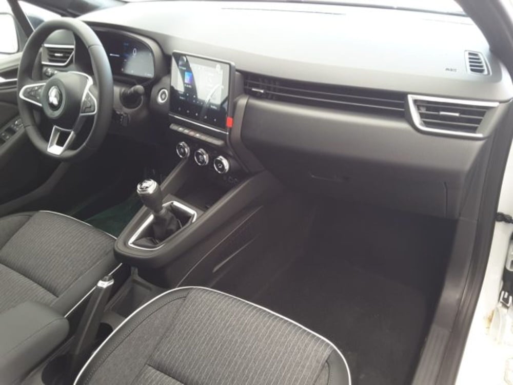 Mitsubishi Colt nuova a Firenze (10)