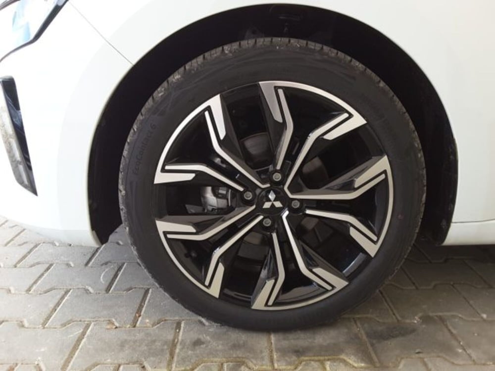 Mitsubishi Colt nuova a Firenze (4)