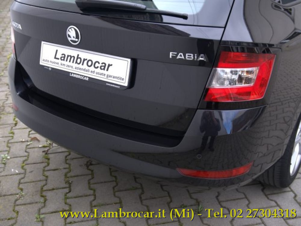 Skoda Fabia Station Wagon usata a Milano (13)