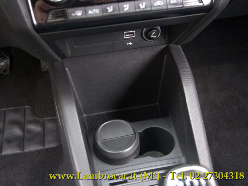 Skoda Fabia Station Wagon usata a Milano (8)