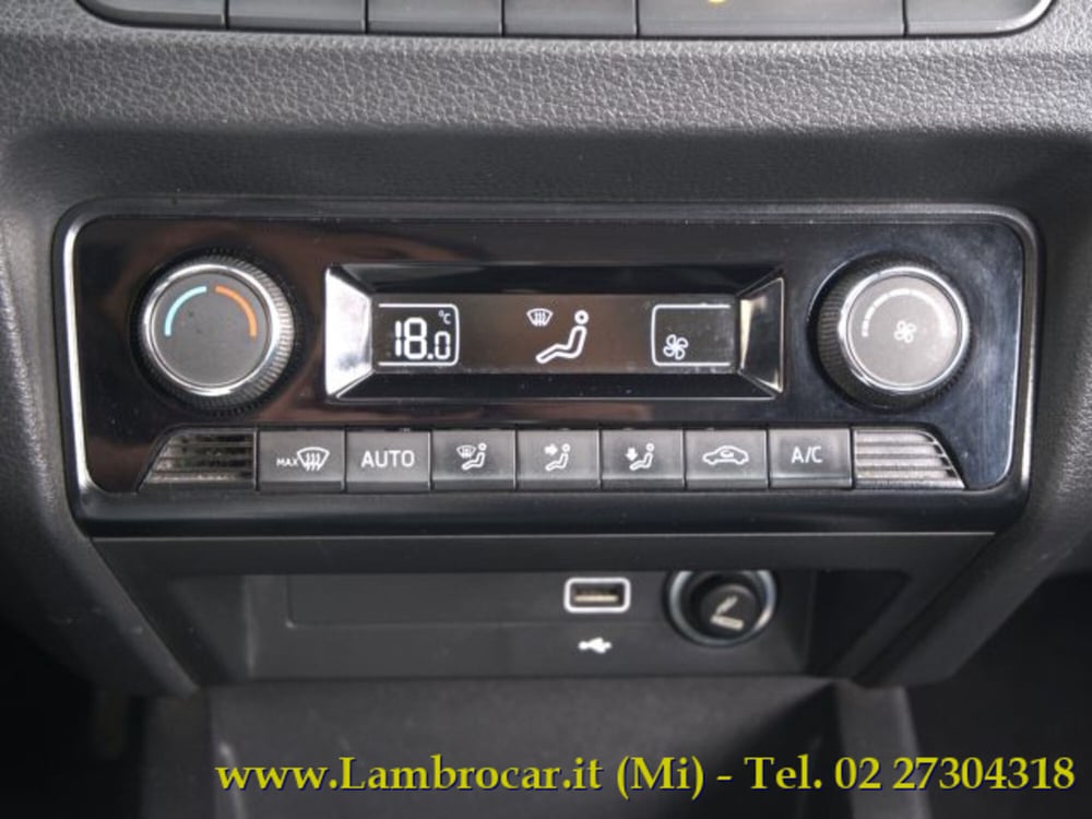 Skoda Fabia Station Wagon usata a Milano (9)