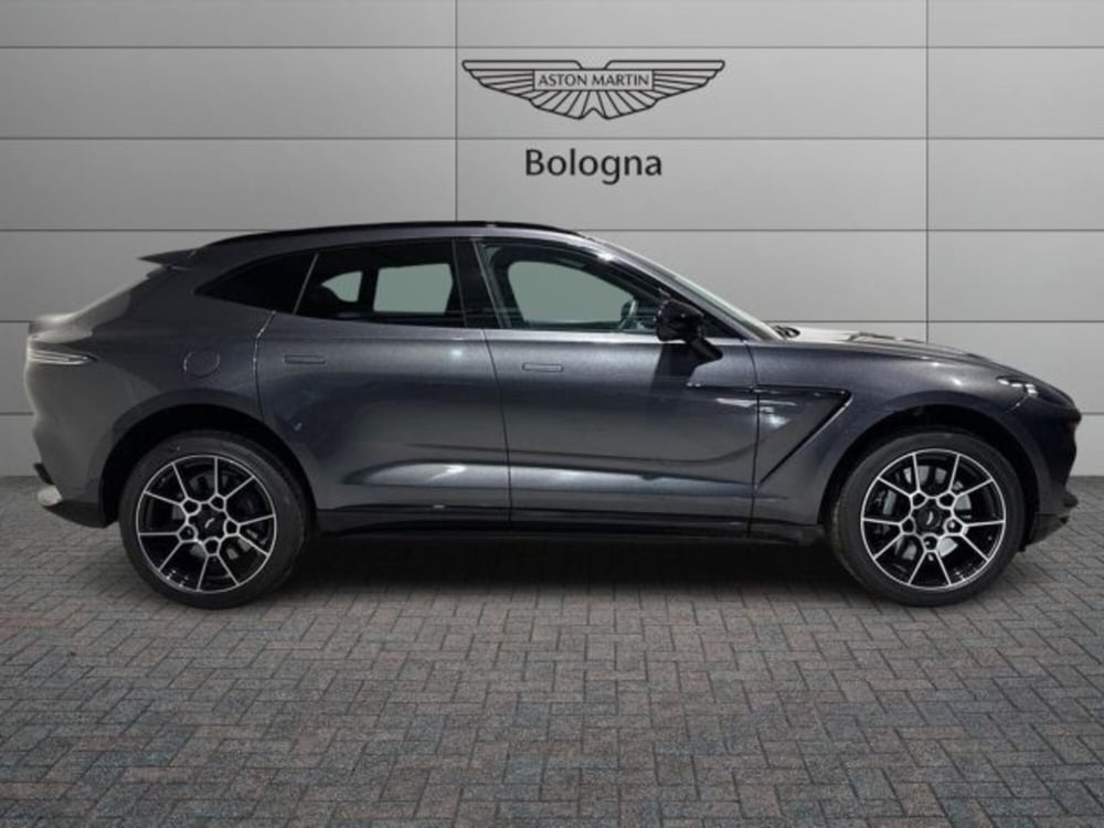 Aston Martin DBX usata a Bologna (2)
