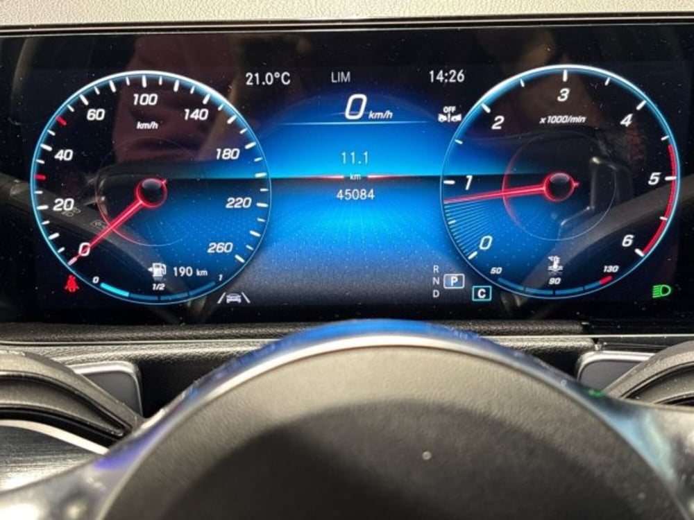 Mercedes-Benz GLB usata a Bologna (13)