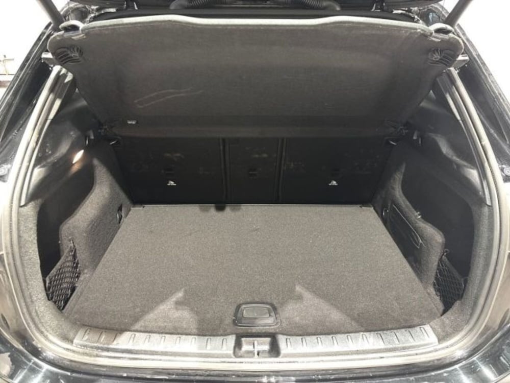 Mercedes-Benz GLA SUV usata a Bologna (8)