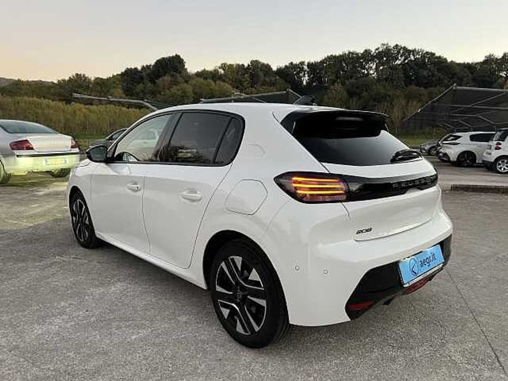 Peugeot 208 usata a Roma (4)