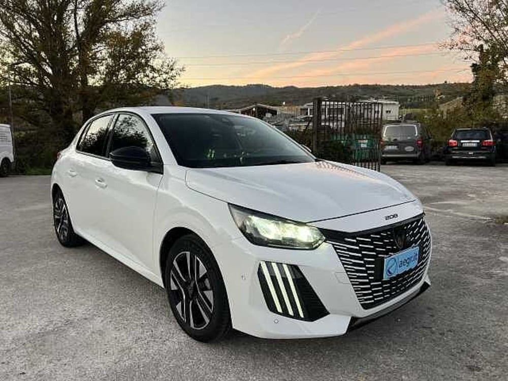 Peugeot 208 usata a Roma (6)