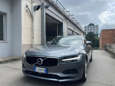Volvo V90 D4 AWD Geartronic Momentum del 2017 usata a Torino