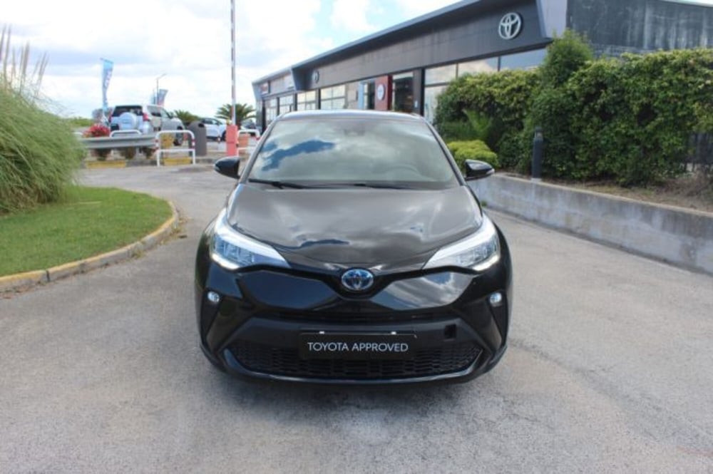 Toyota Toyota C-HR usata a Roma (5)