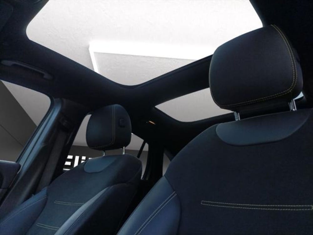 Mercedes-Benz GLA SUV usata a Milano (19)