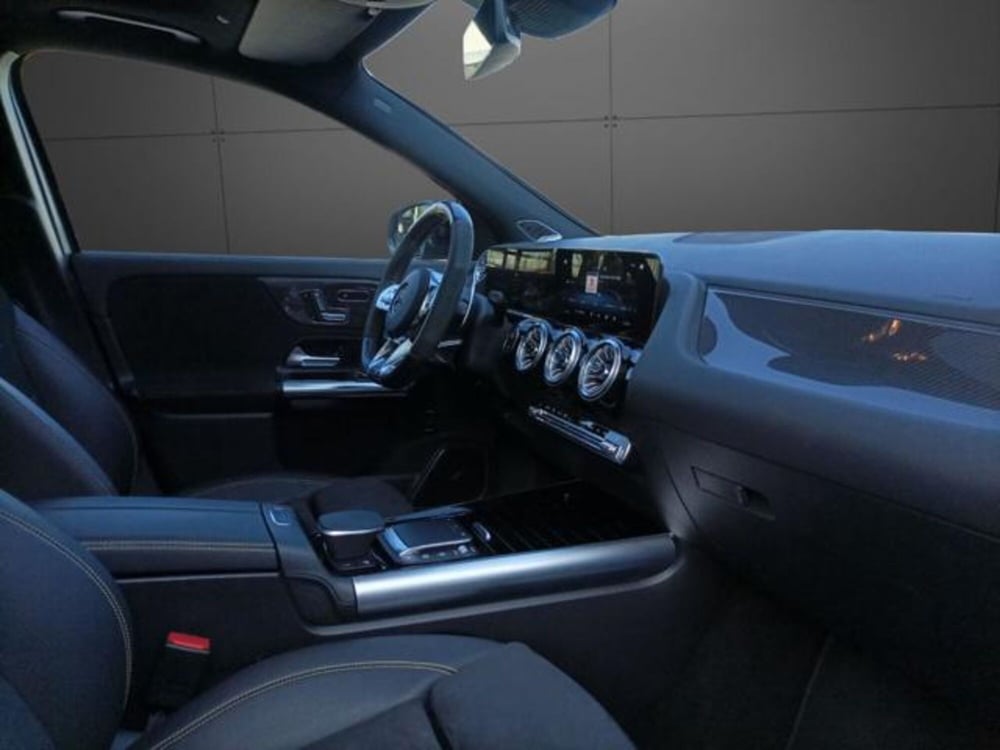 Mercedes-Benz GLA SUV usata a Milano (8)