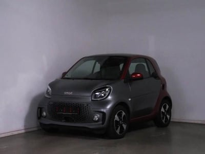 smart Fortwo EQ Passion Nightsky del 2024 usata a Magenta