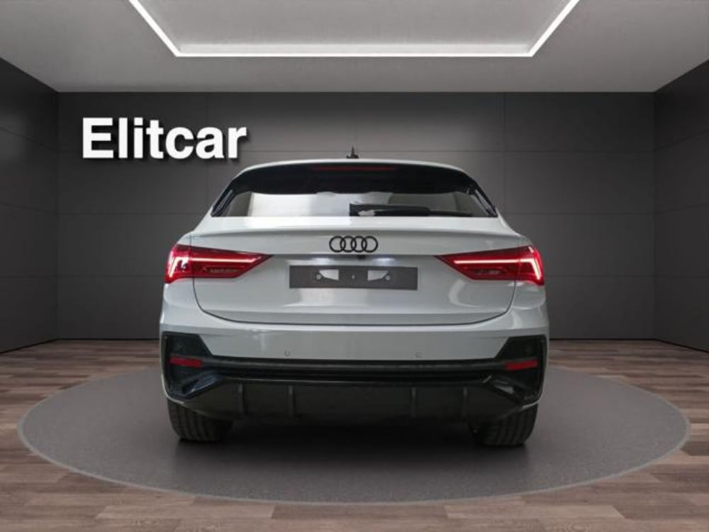 Audi Q3 Sportback usata a Milano (8)
