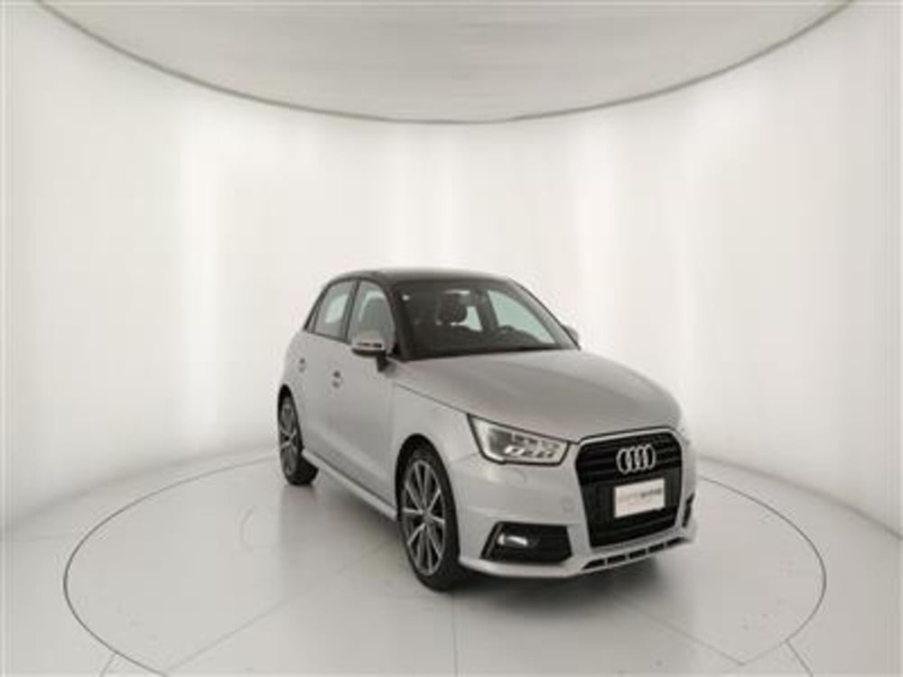 Audi A1 Sportback usata a Bari (11)