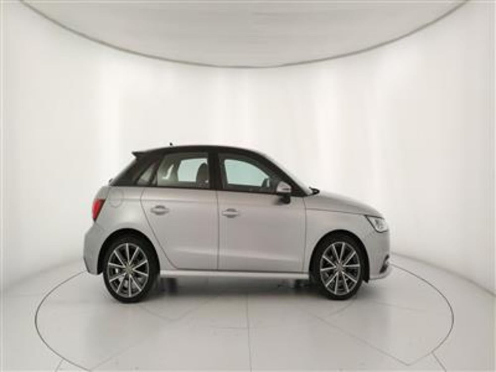 Audi A1 Sportback usata a Bari (9)