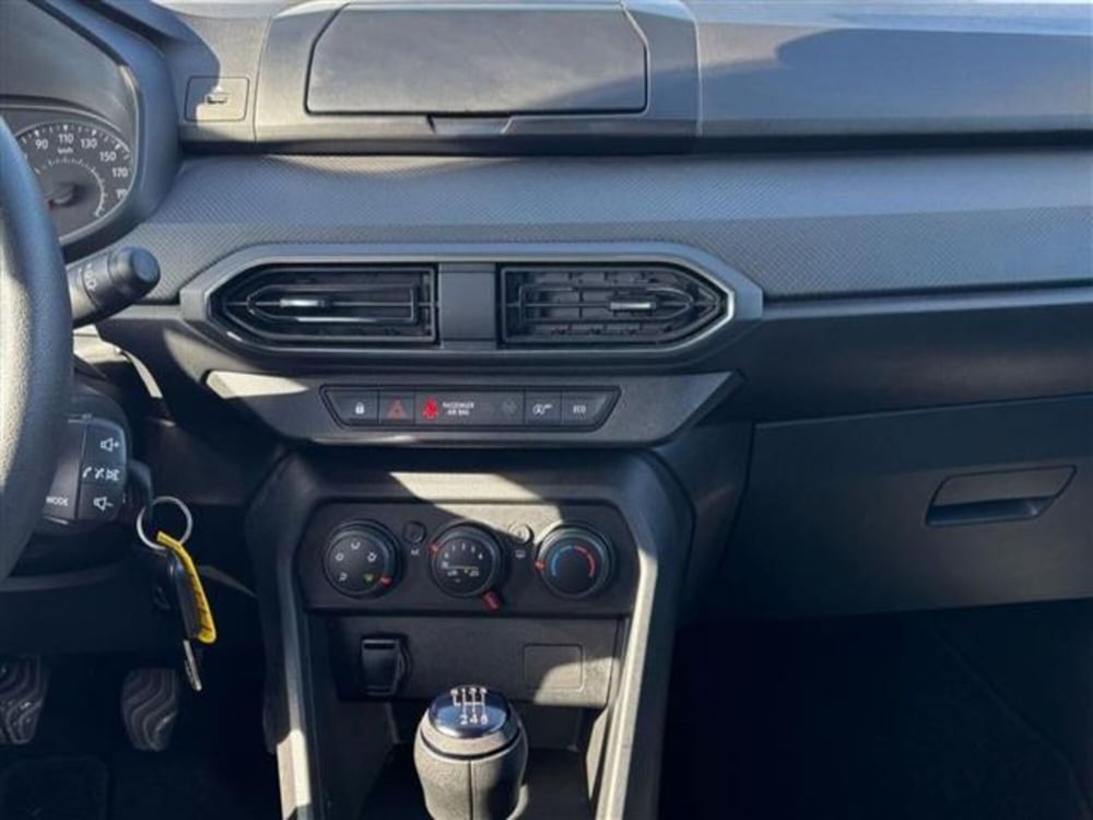Dacia Sandero usata a Livorno (13)