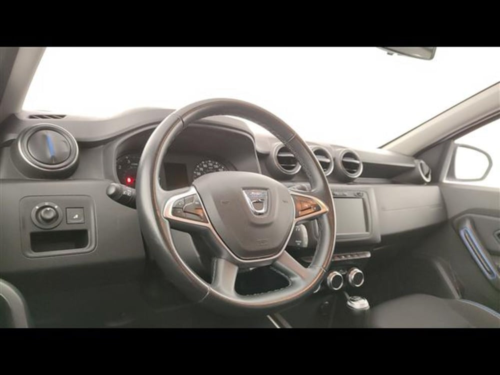 Dacia Duster usata a Milano (8)