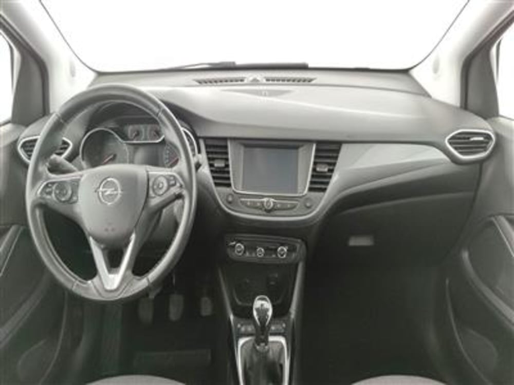 Opel Crossland usata a Bari (15)