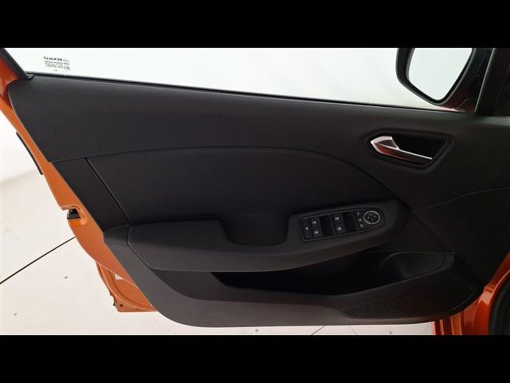 Renault Clio usata a Milano (10)