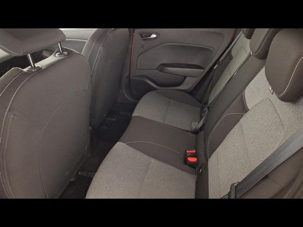 Renault Clio usata a Milano (11)