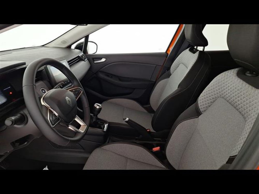 Renault Clio usata a Milano (12)