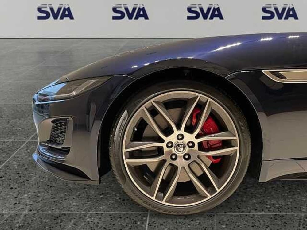 Jaguar F-Type Cabrio nuova a Ravenna (12)