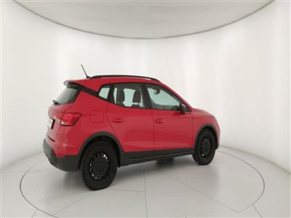 SEAT Arona usata a Bari (8)