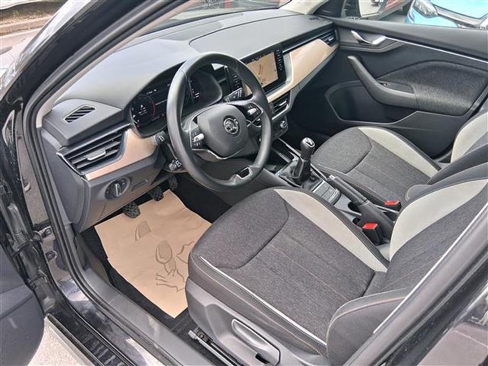 Skoda Kamiq usata a Firenze (6)