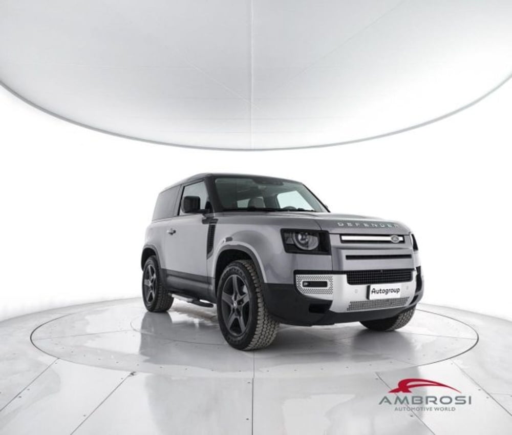 Land Rover Defender usata a Perugia (2)