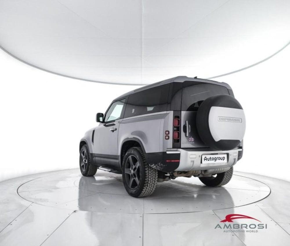 Land Rover Defender usata a Perugia (4)