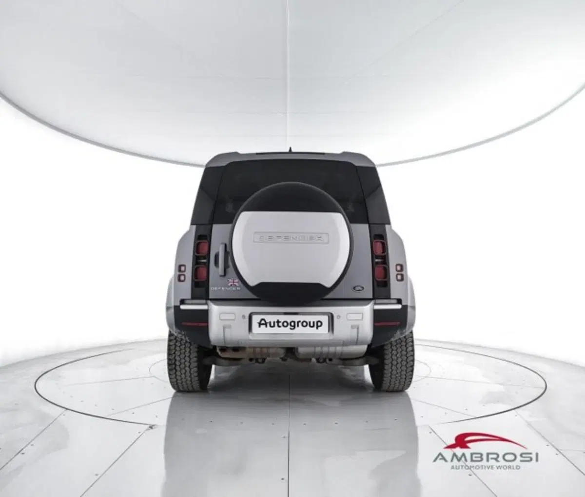 Land Rover Defender usata a Perugia (6)