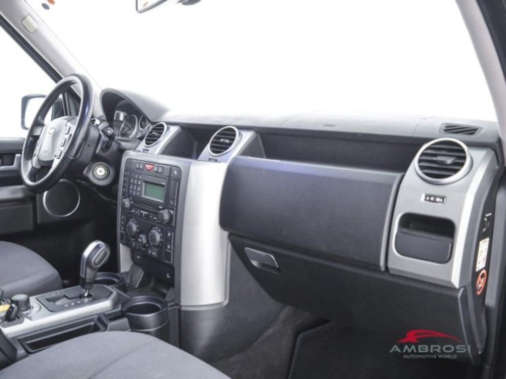 Land Rover Discovery usata a Perugia (14)