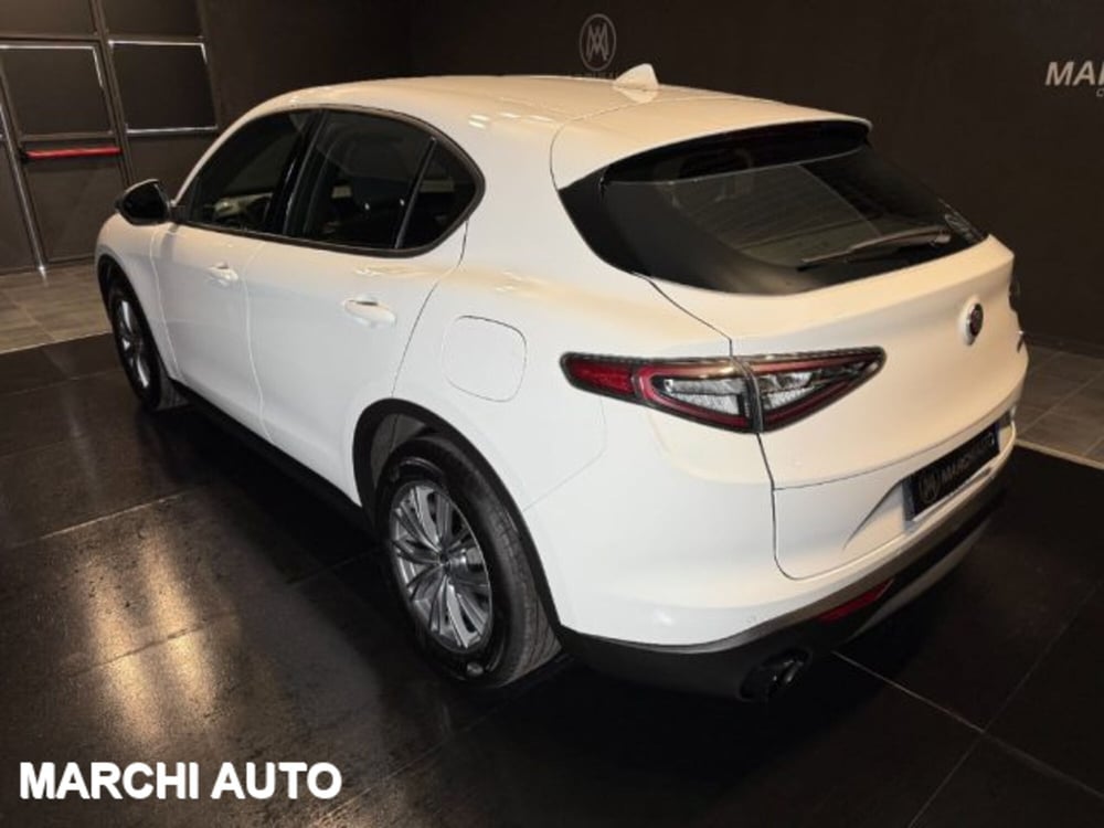 Alfa Romeo Stelvio usata a Perugia (7)