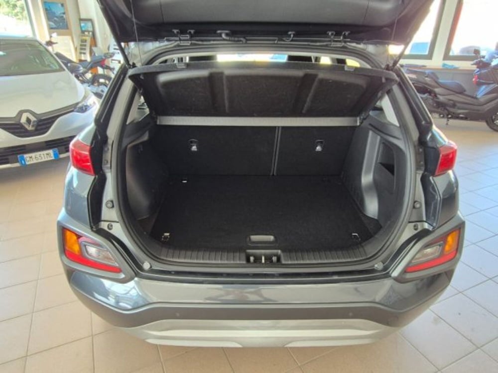Hyundai Kona usata a Oristano (17)