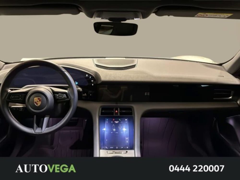 Porsche Taycan Cross Turismo usata a Vicenza (7)