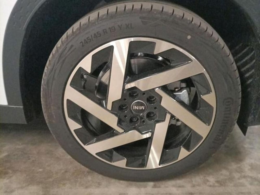 MINI Mini Countryman nuova a Modena (6)