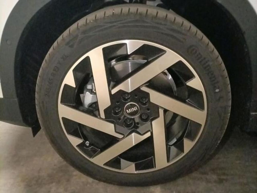 MINI Mini Countryman nuova a Modena (8)