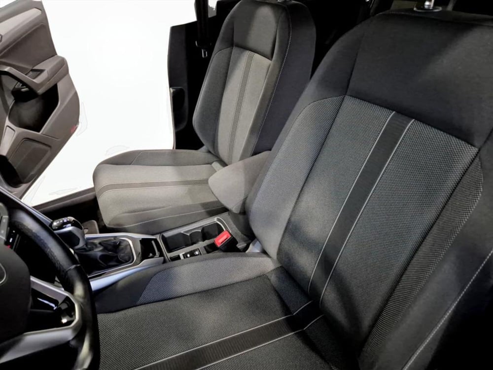 Volkswagen T-Roc usata a Padova (13)
