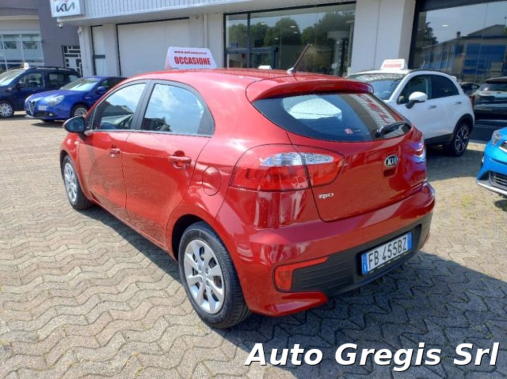 Kia Rio usata a Milano (3)