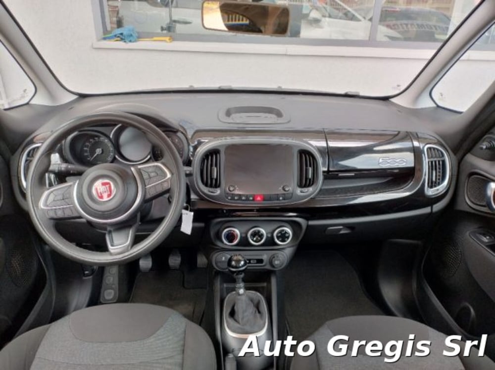 Fiat 500L usata a Milano (9)